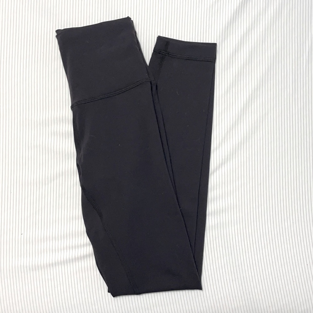 Lululemon Align leggings size 2, black EXCELLENT